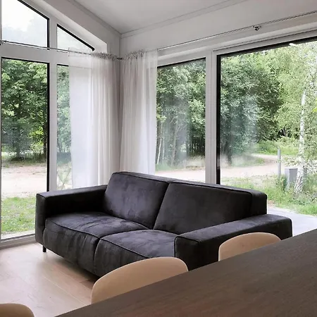 Stunning In Oud Gastel With Wifi Oud-Gastel